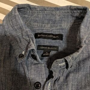 Banana Republic Shirts - Banana Republic Chambray Shirt, Size Small Banana Republic Shirts - Banana Republic Chambray Shirt, Size Small